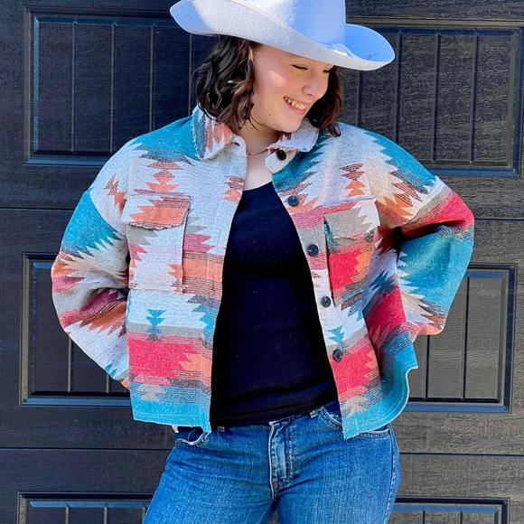 New boutique serape shacket jacket - Picture 11 of 16